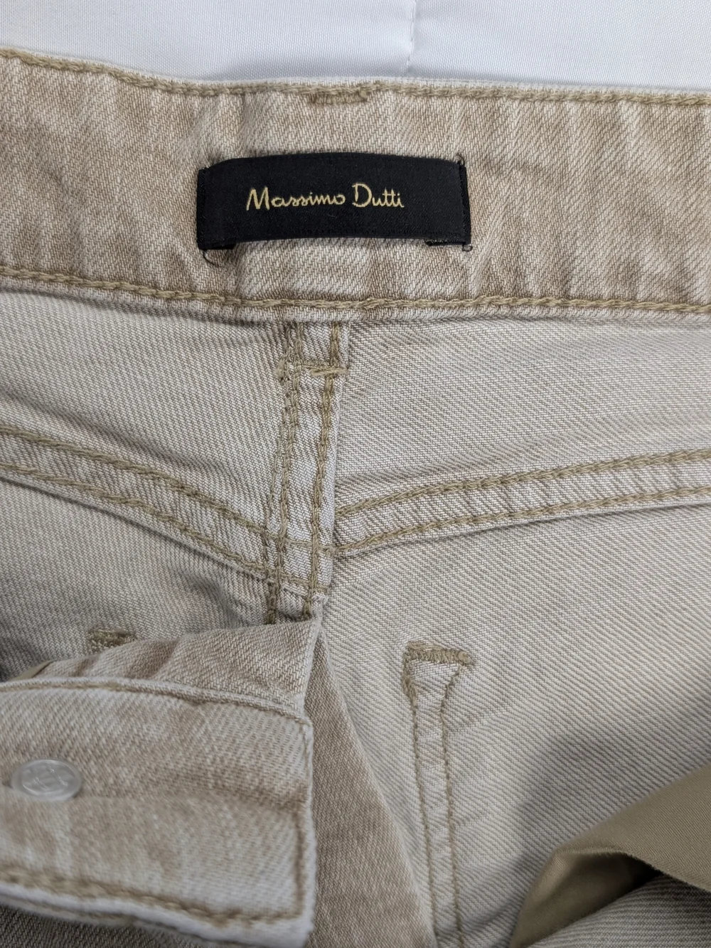 Massimo Dutti Beige Cropped Straight Leg Jeans Size 4